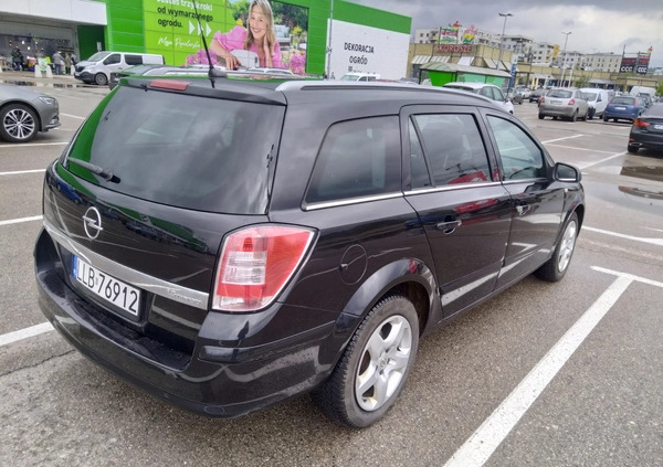 Opel Astra cena 10900 przebieg: 233950, rok produkcji 2007 z Warszawa małe 16